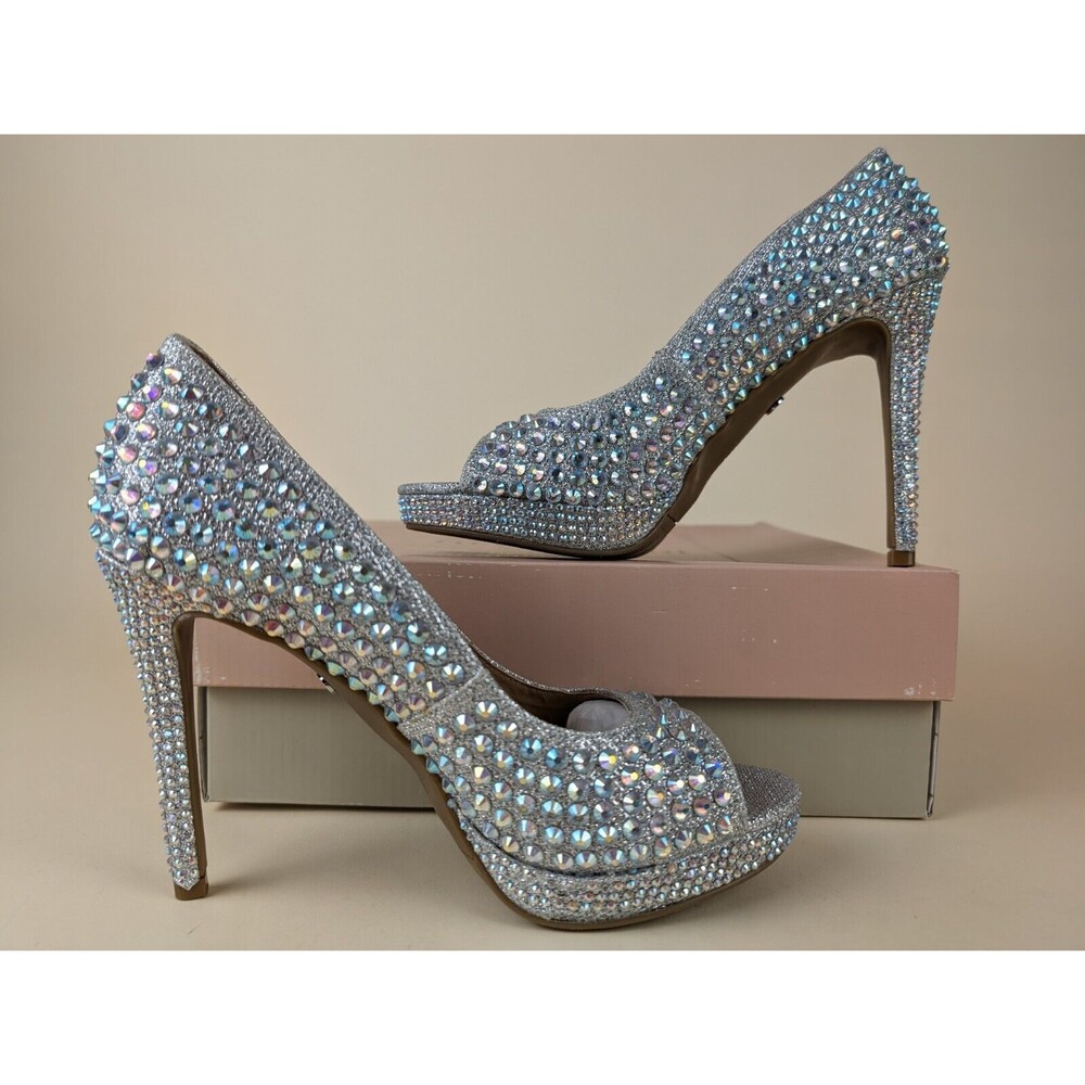 Thalia Sodi Landon Embellished Platform Pumps Womens 8 M Silver Shoes NWB